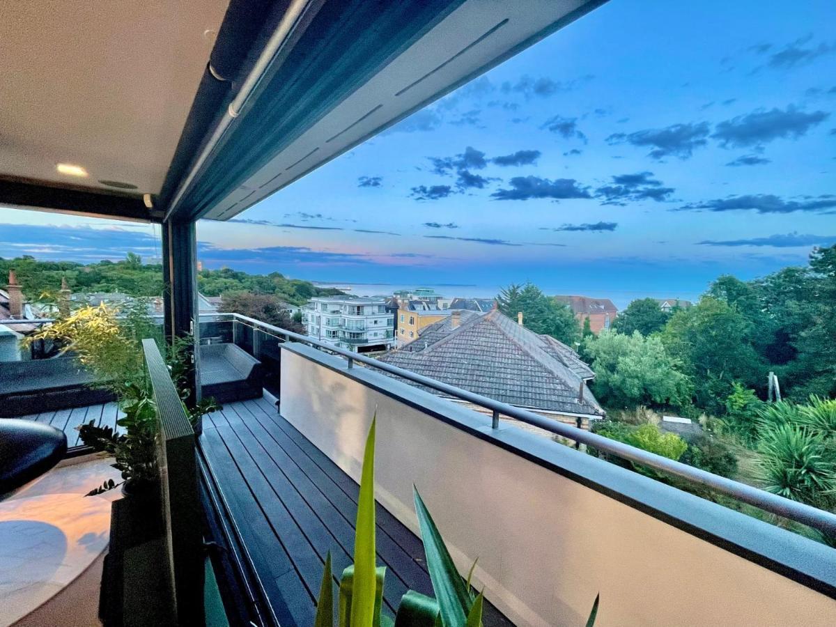 The - Stunning Sea View Penthouse Appartement