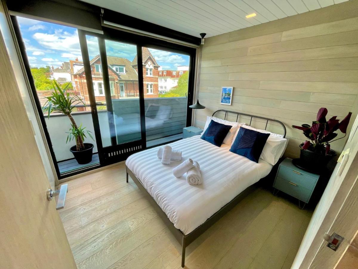 The - Stunning Sea View Penthouse Appartement *