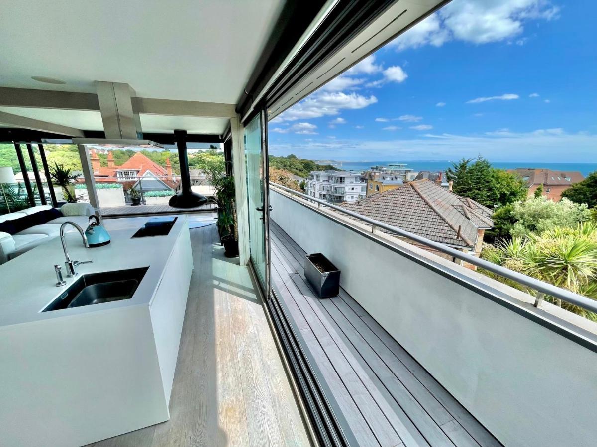 The - Stunning Sea View Penthouse * Bournemouth